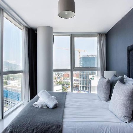 Titanic & City Views, Ultra Luxury City Parking Belfast Exterior foto
