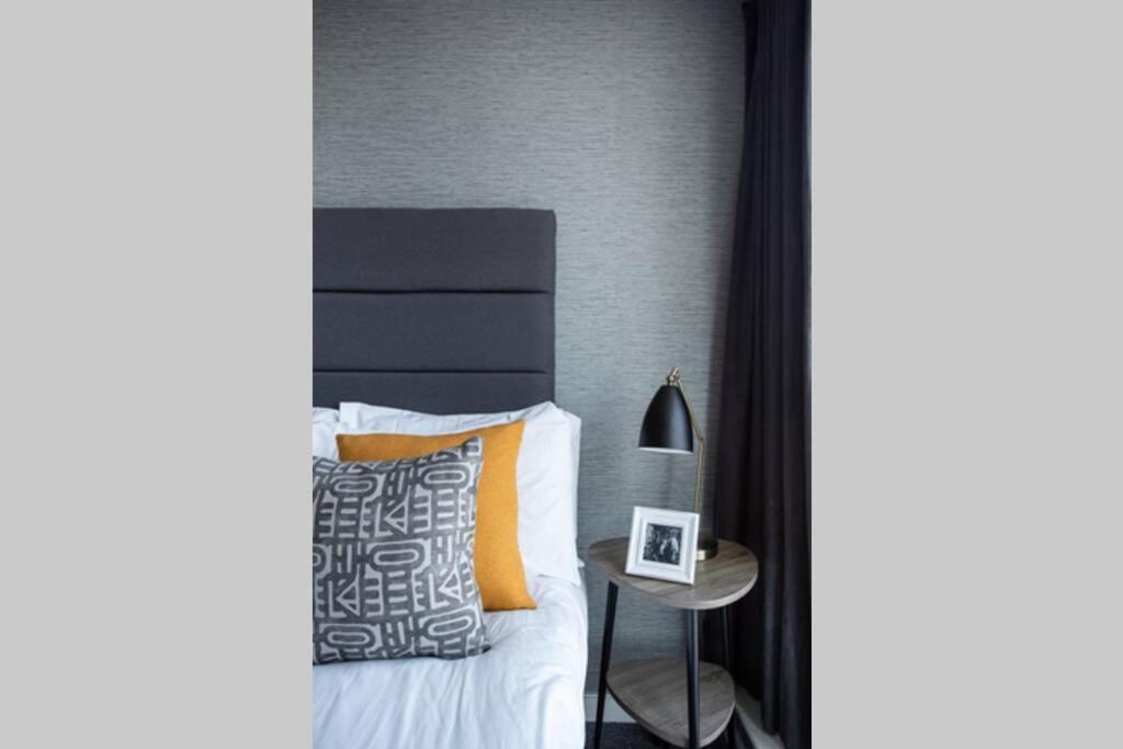 Titanic & City Views, Ultra Luxury City Parking Belfast Exterior foto